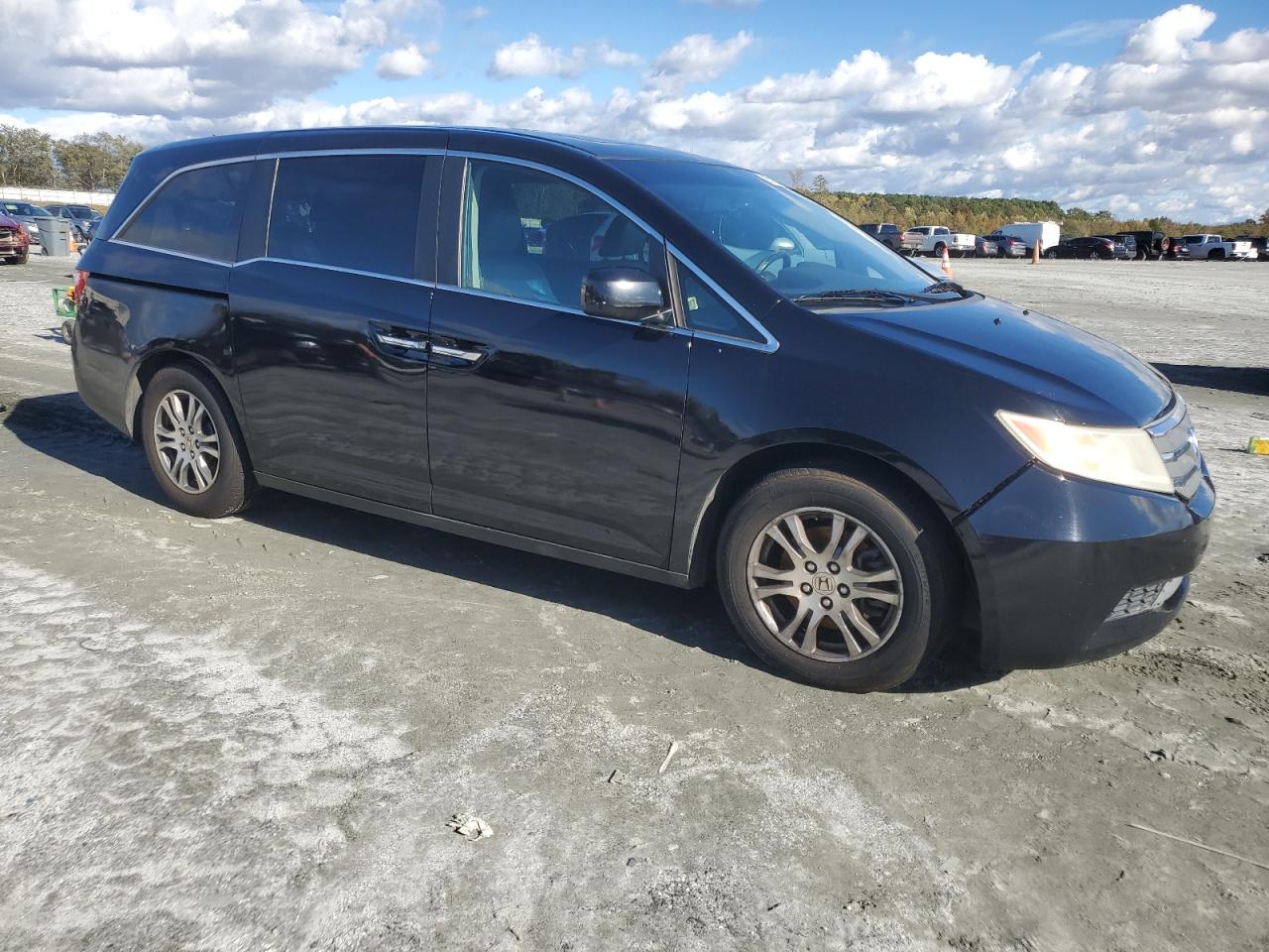 Lot #3292386283 2011 HONDA ODYSSEY EX