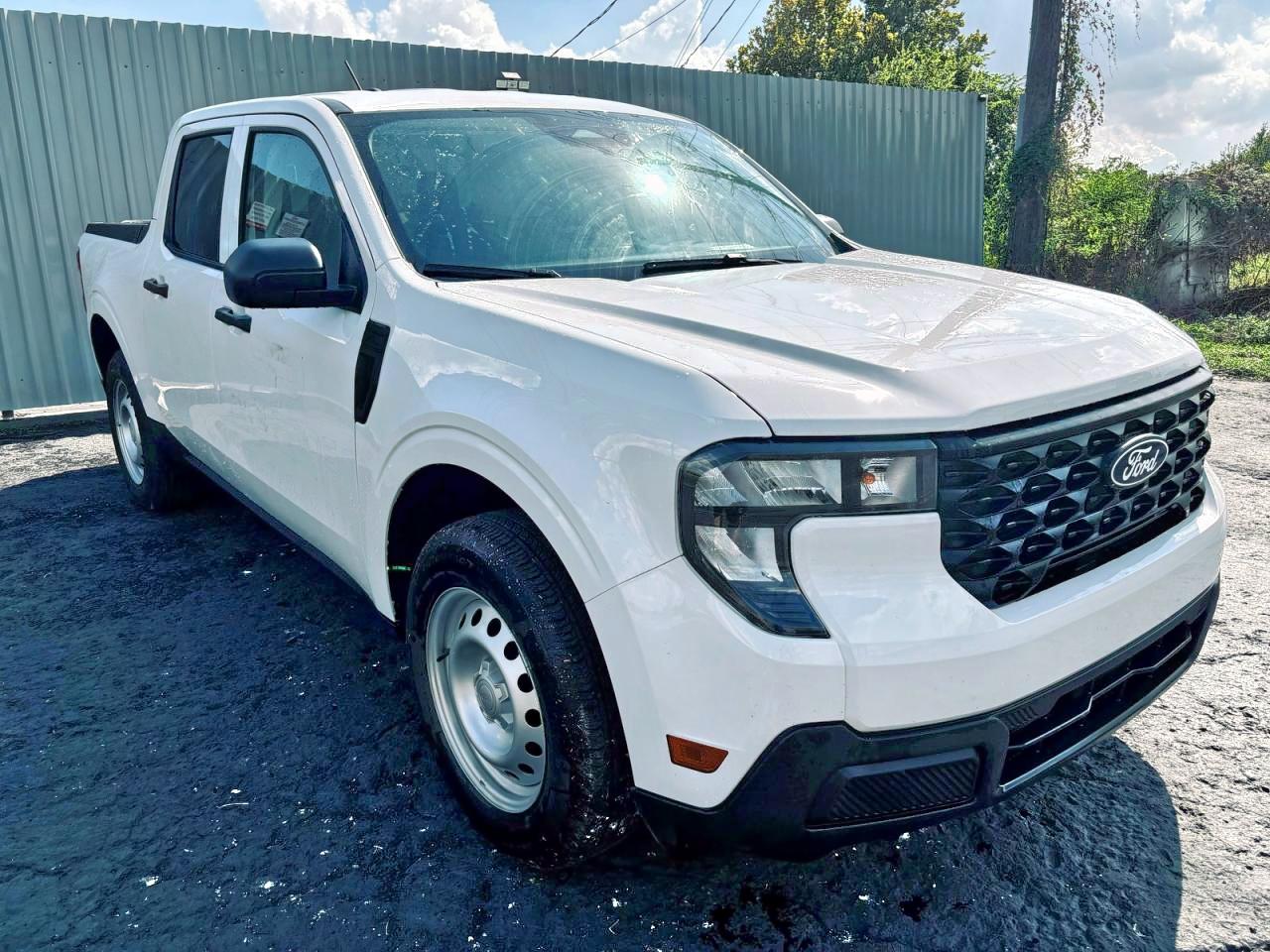 FORD MAVERICK XL