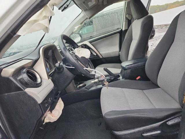 2015 TOYOTA RAV4 LE - JTMBFREV5FJ035037