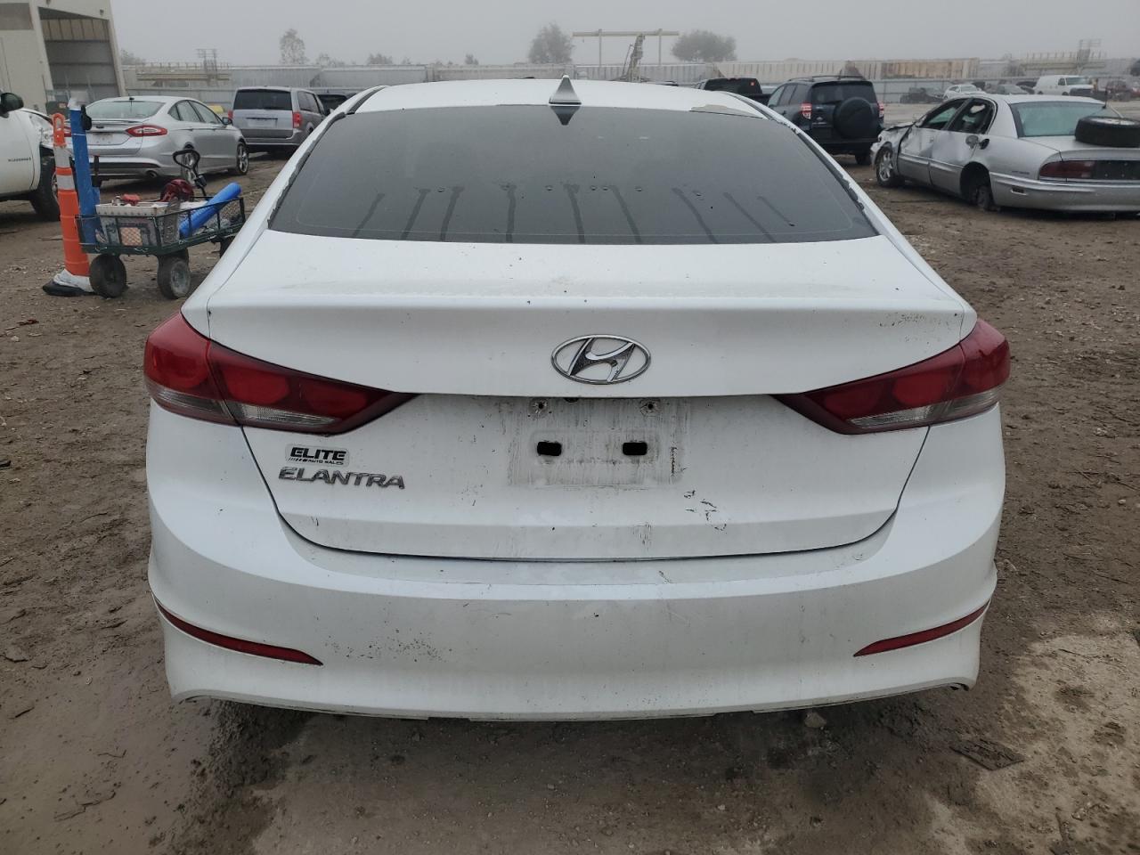 HYUNDAI ELANTRA SEL
