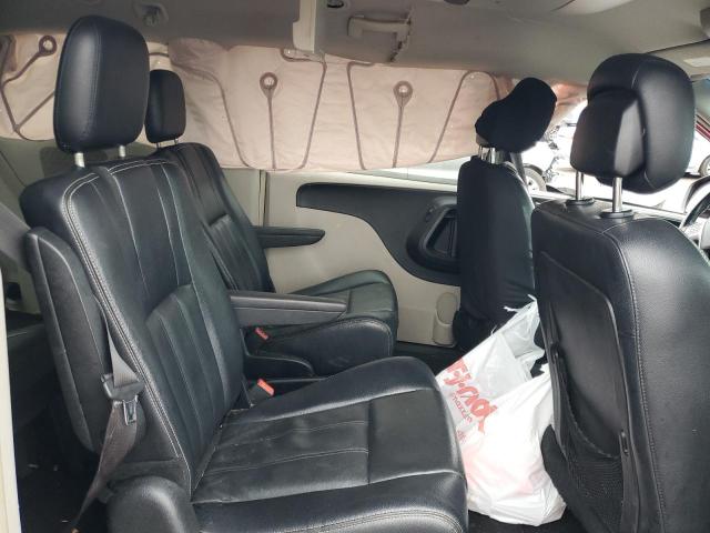 2015 CHRYSLER TOWN & COU - 2C4RC1BG2FR608549