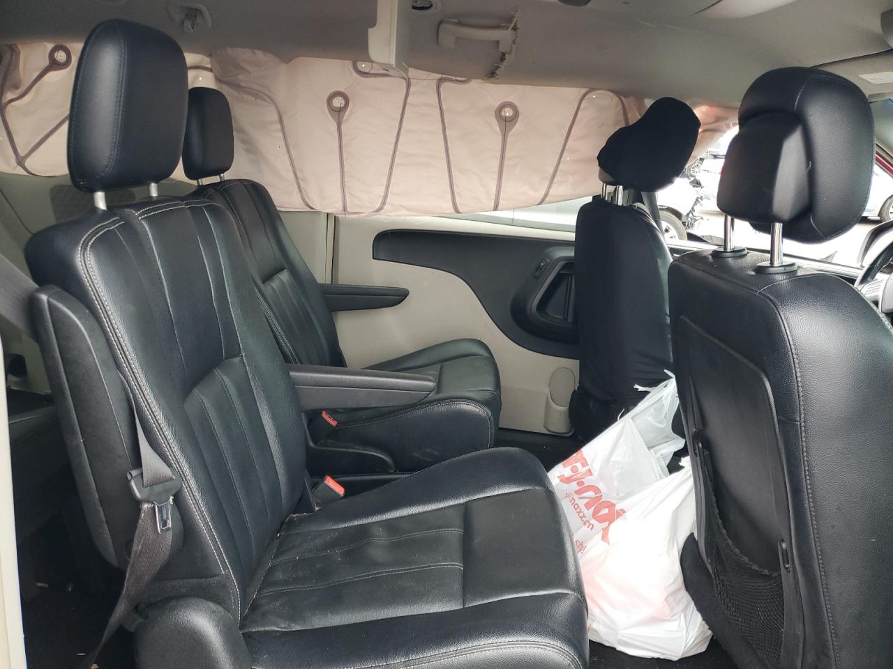 CHRYSLER TOWN & COUNTRY TOURING