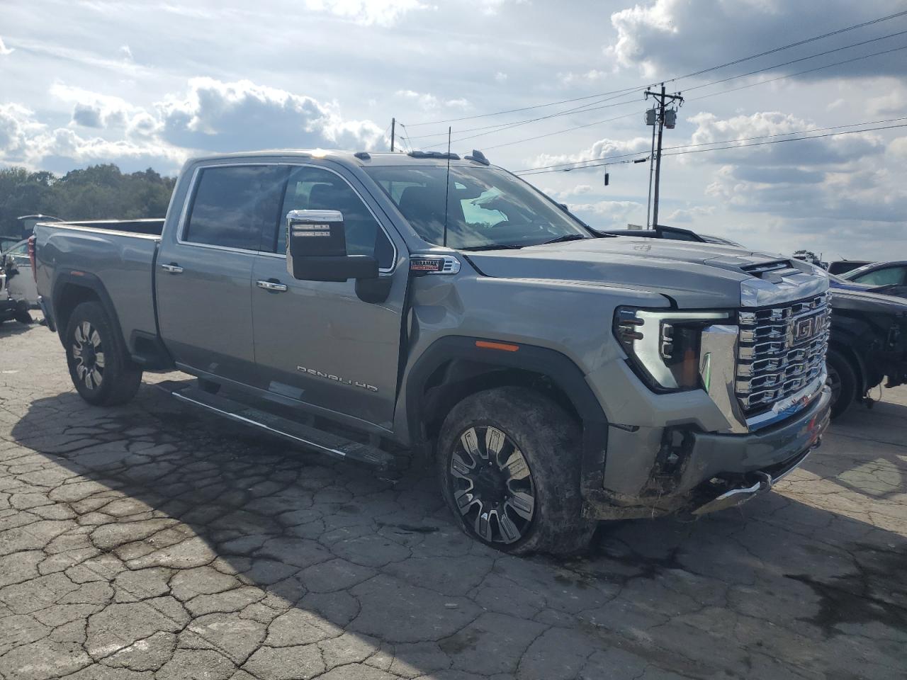 GMC SIERRA 2500HD K2500 DENALI