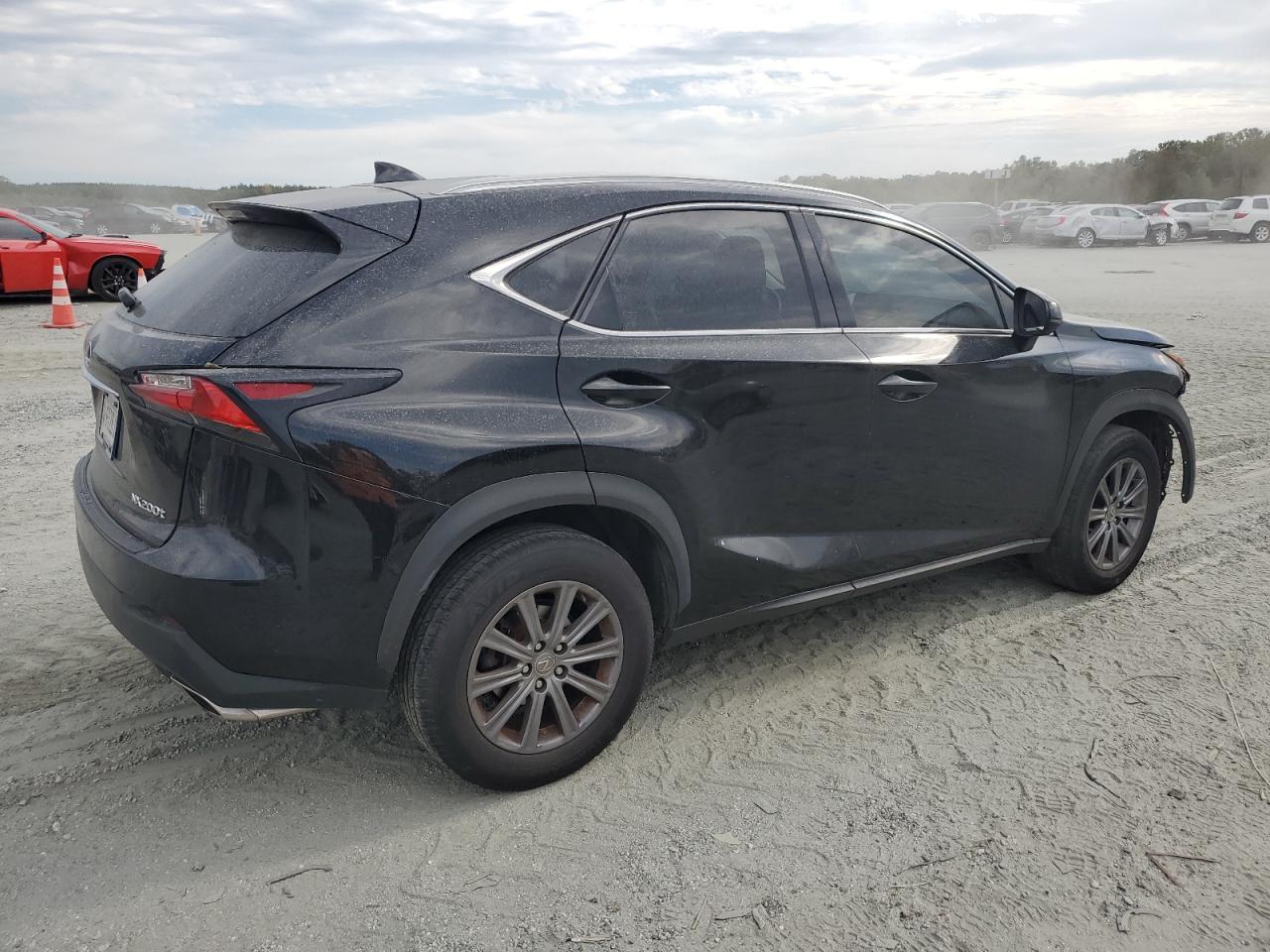 LEXUS NX 200T BASE