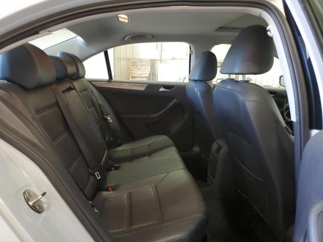 2017 VOLKSWAGEN JETTA SE 3VWDB7AJ2HM312421