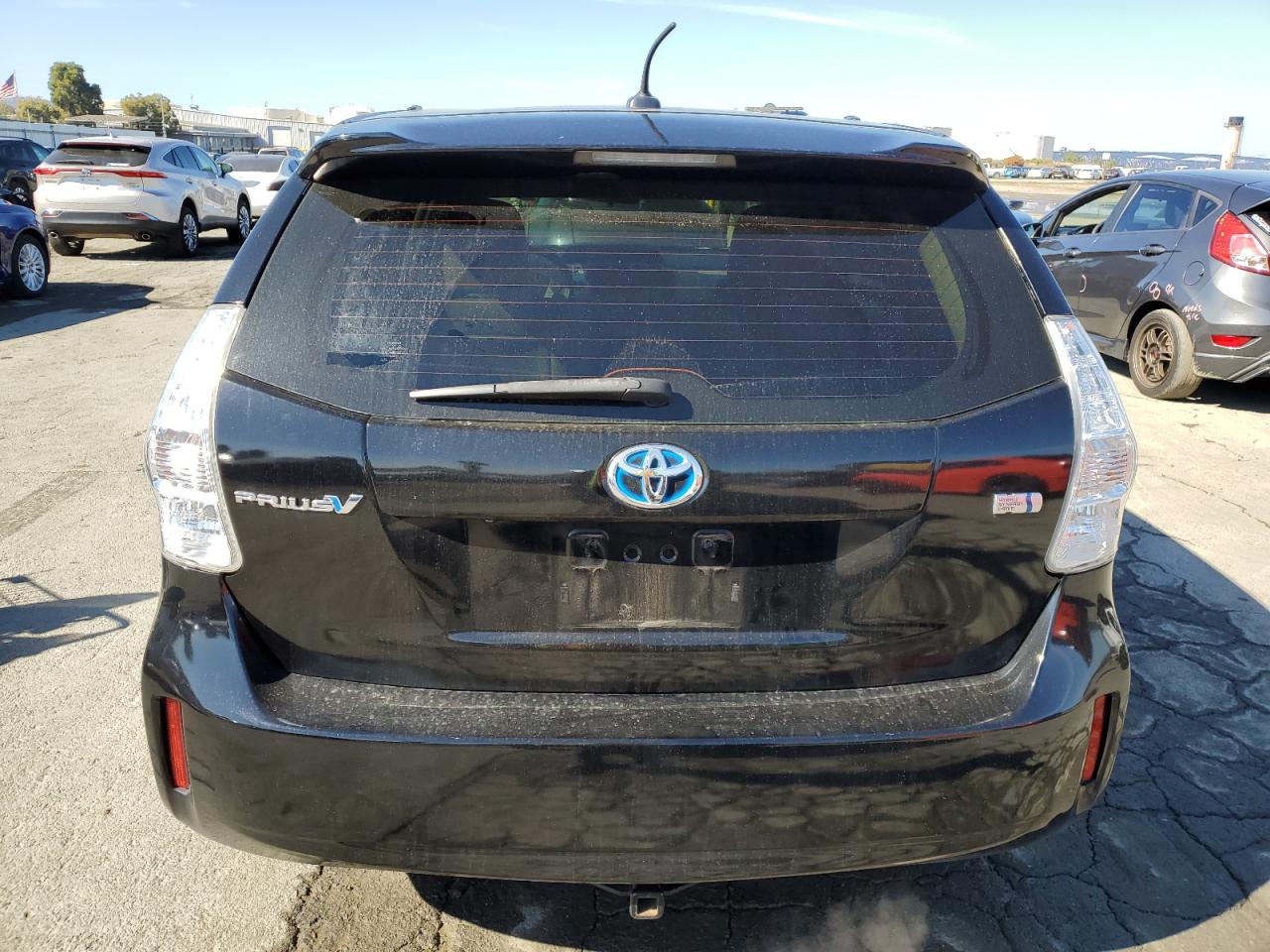 TOYOTA PRIUS V