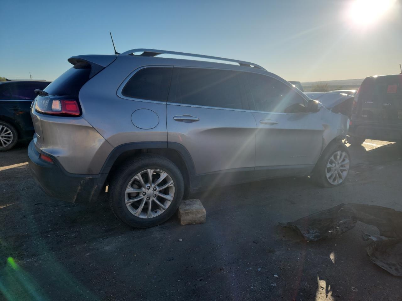 JEEP GRAND CHEROKEE LATITUDE