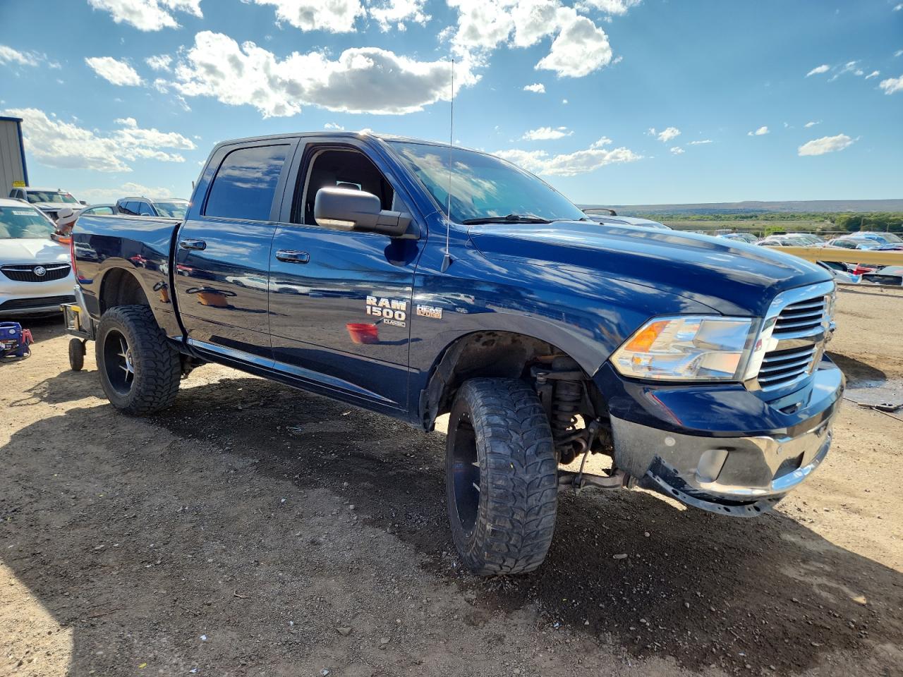 RAM 1500 SLT