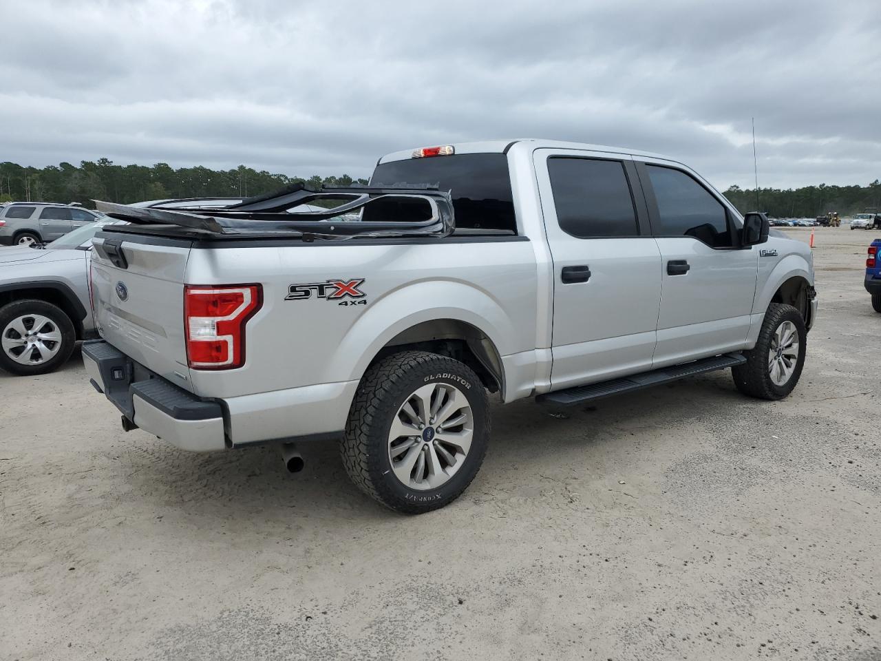 FORD F-150 SUPERCREW