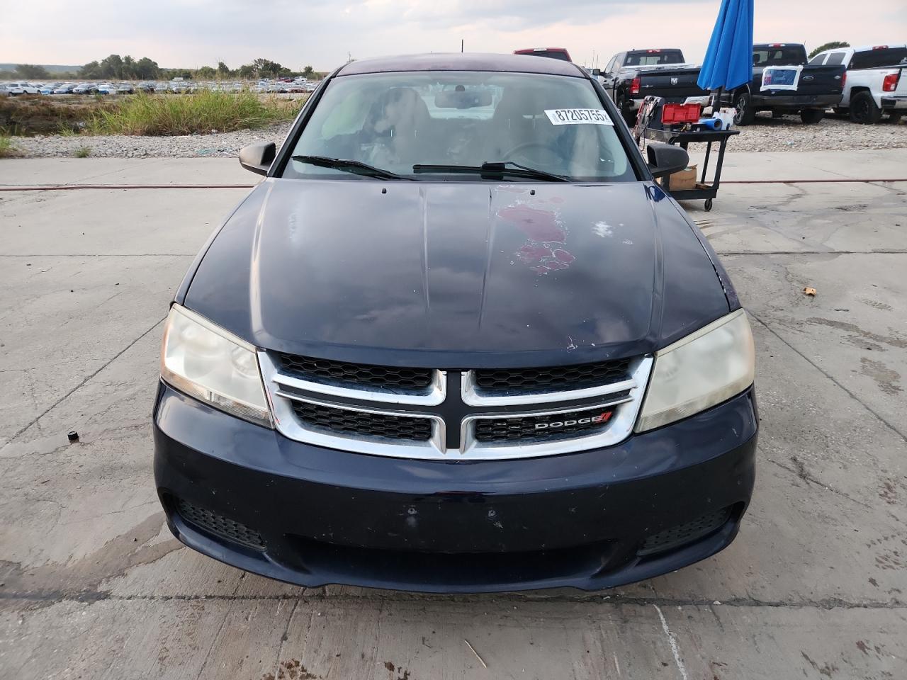 DODGE AVENGER SE