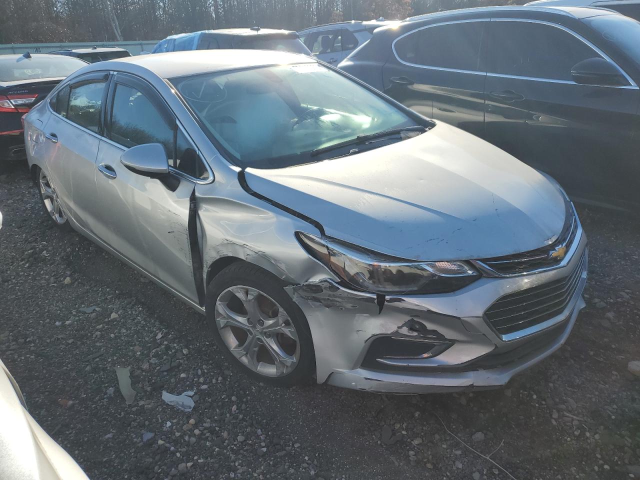 CHEVROLET CRUZE PREMIER