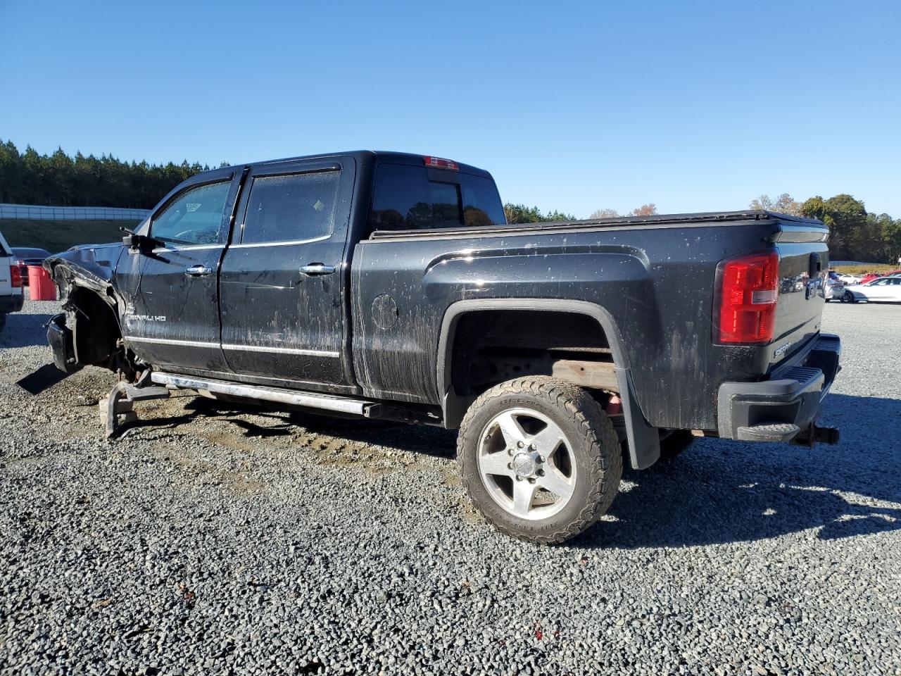 GMC SIERRA K2500 DENALI