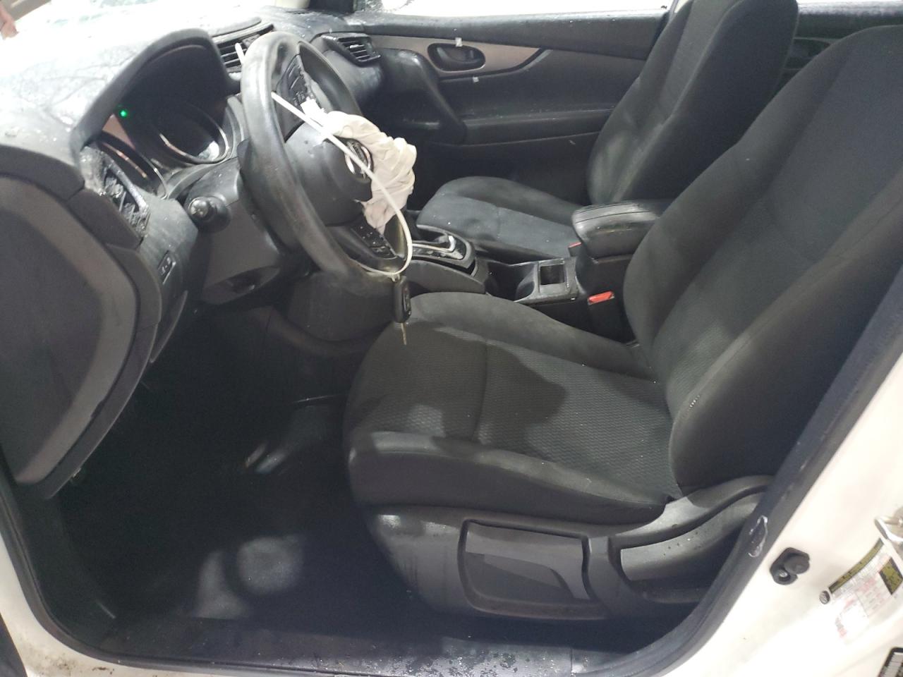 NISSAN ROGUE SPORT S