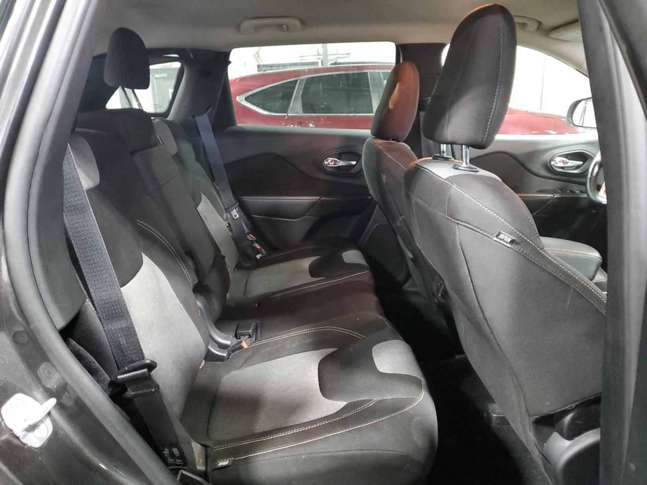 JEEP GRAND CHEROKEE LATITUDE