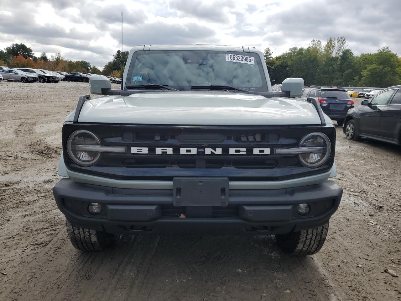 FORD BRONCO OUTER BANKS