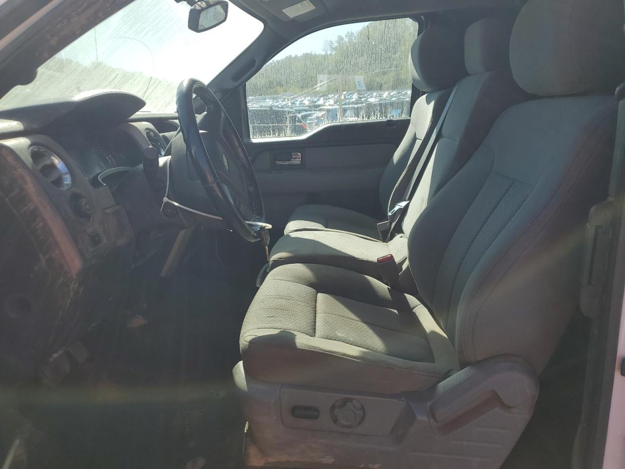 FORD F-150 SUPER CAB