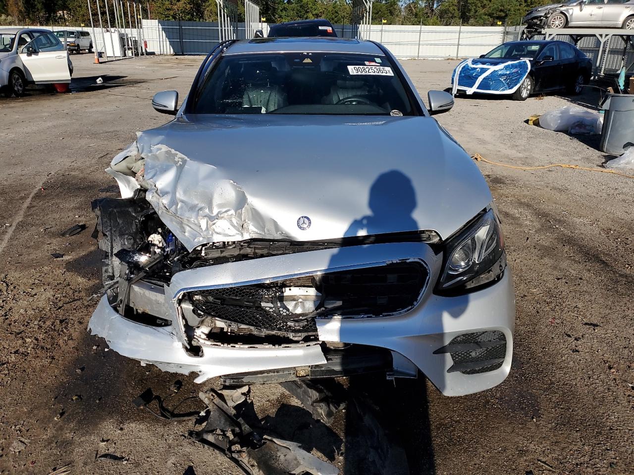 MERCEDES-BENZ E-CLASS 300