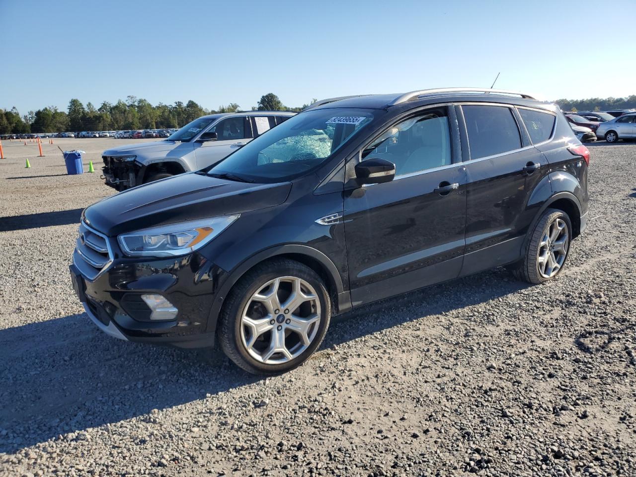 FORD ESCAPE TITANIUM