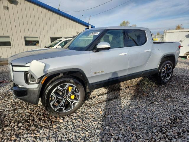 Global Auto Auctions: 2022 RIVIAN R1T ADVENT