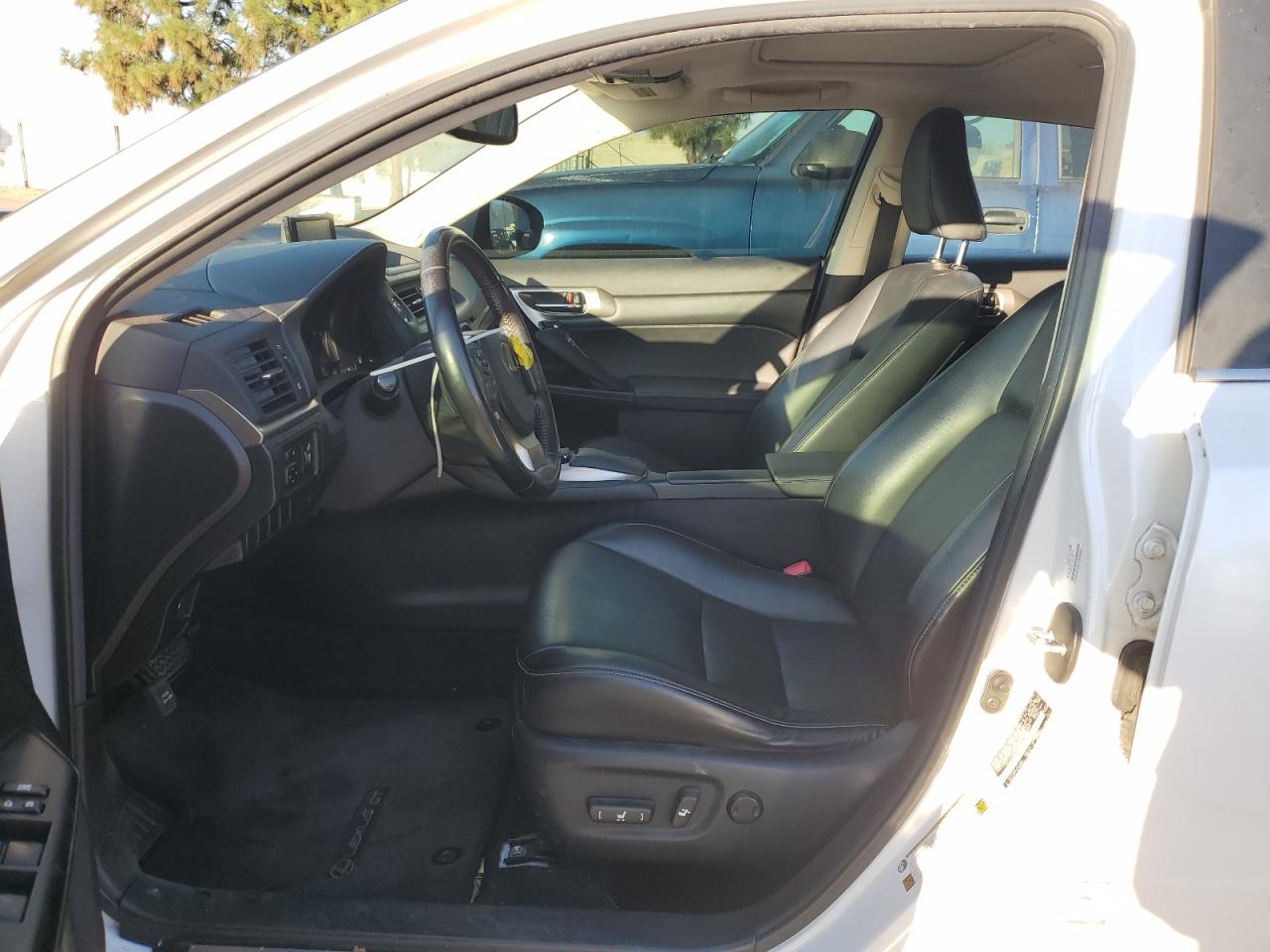 Lot #3312810091 2015 LEXUS CT 200