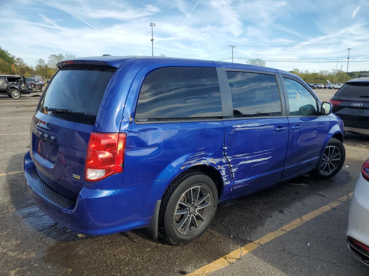 DODGE GRAND CARAVAN SE