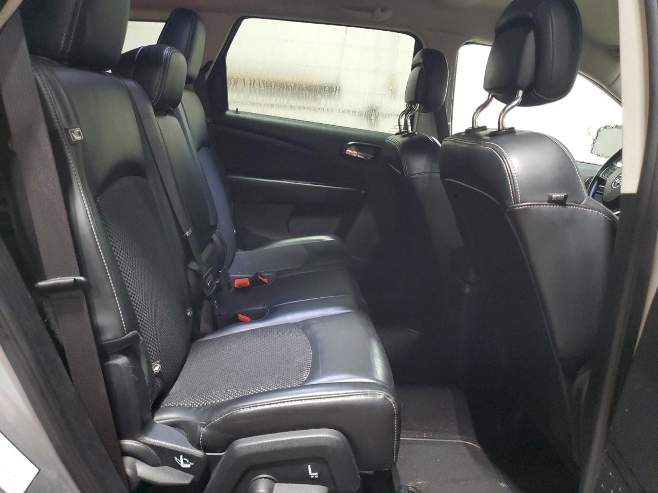 DODGE JOURNEY CROSSROAD