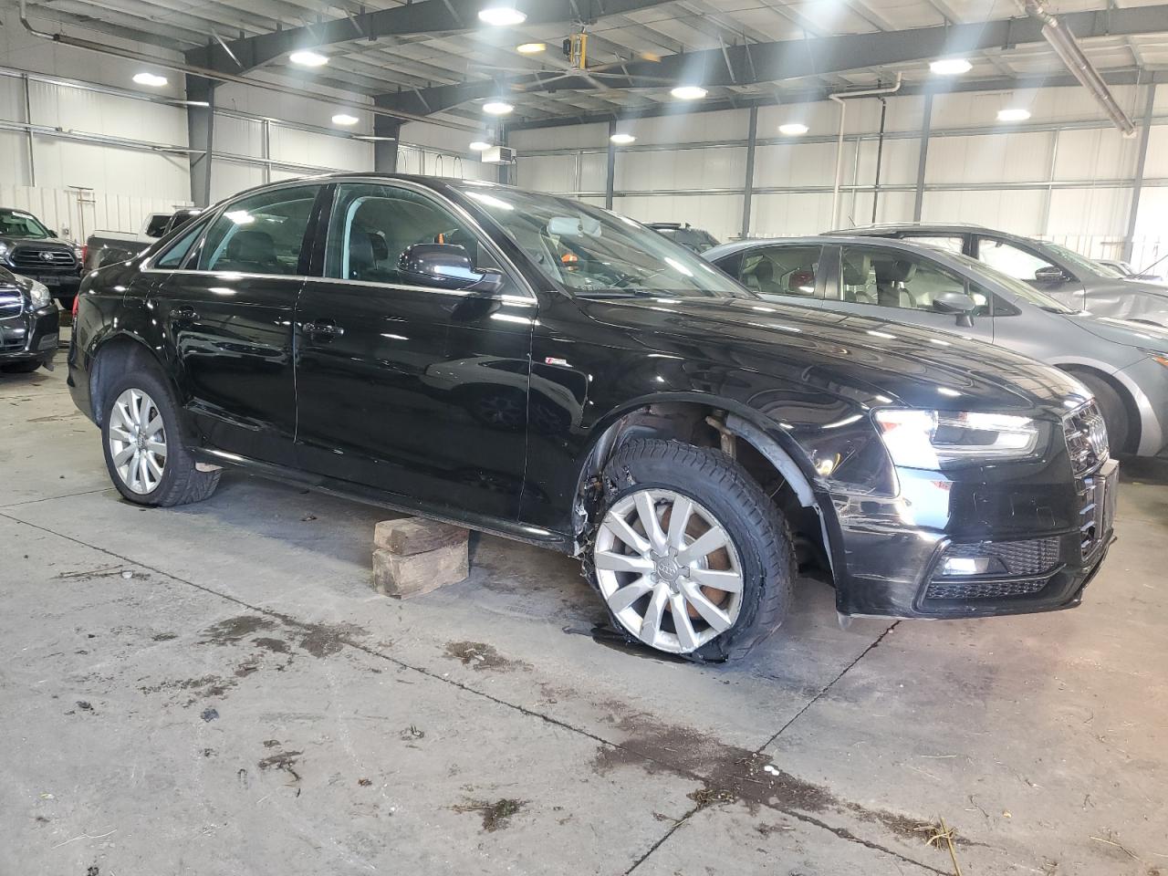 AUDI A4 PREMIUM