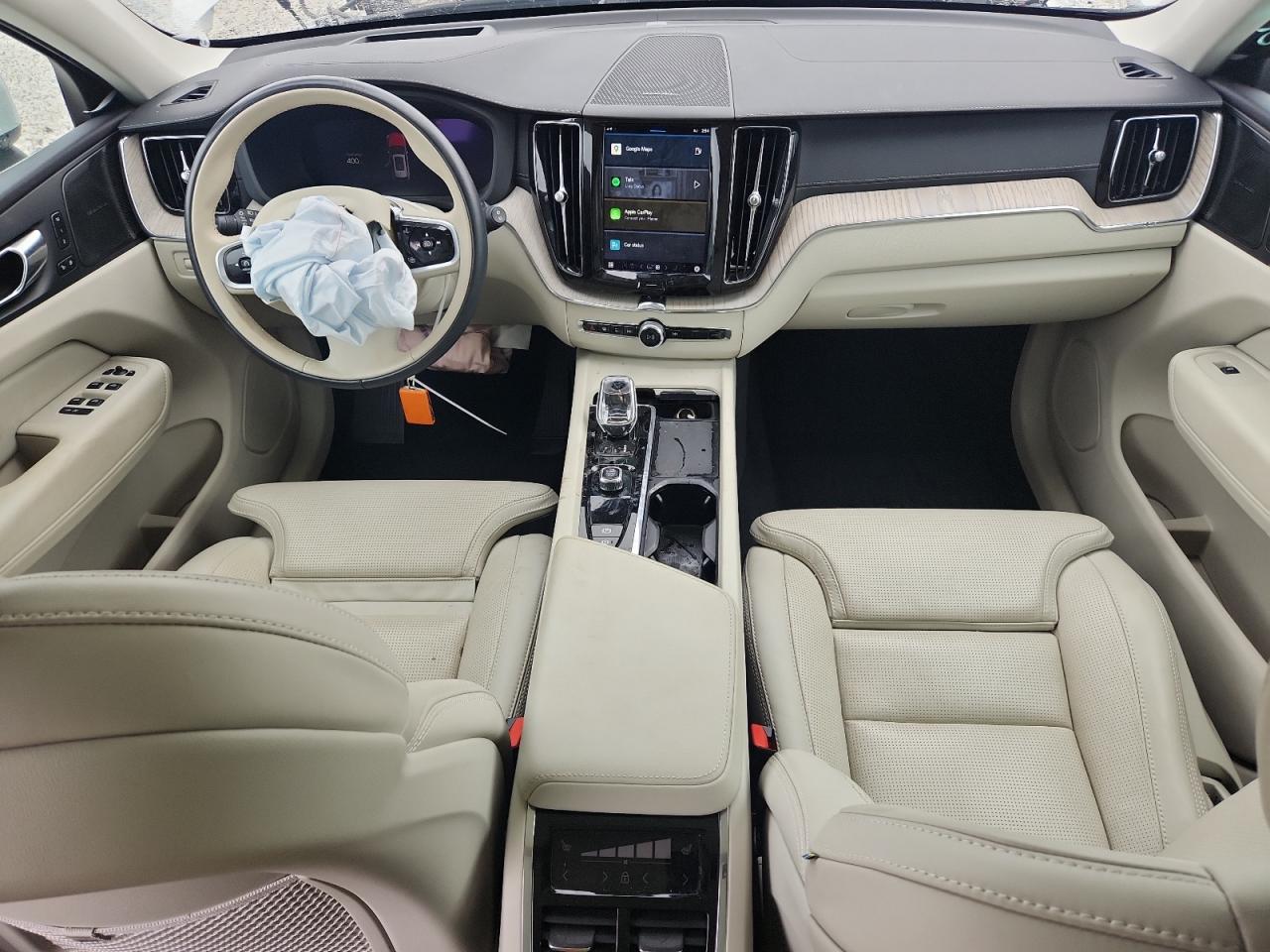 VOLVO XC60 B6 INSCRIPTION