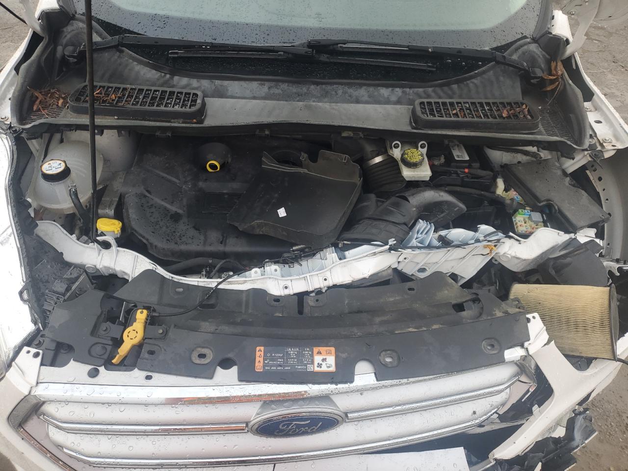 FORD ESCAPE TITANIUM