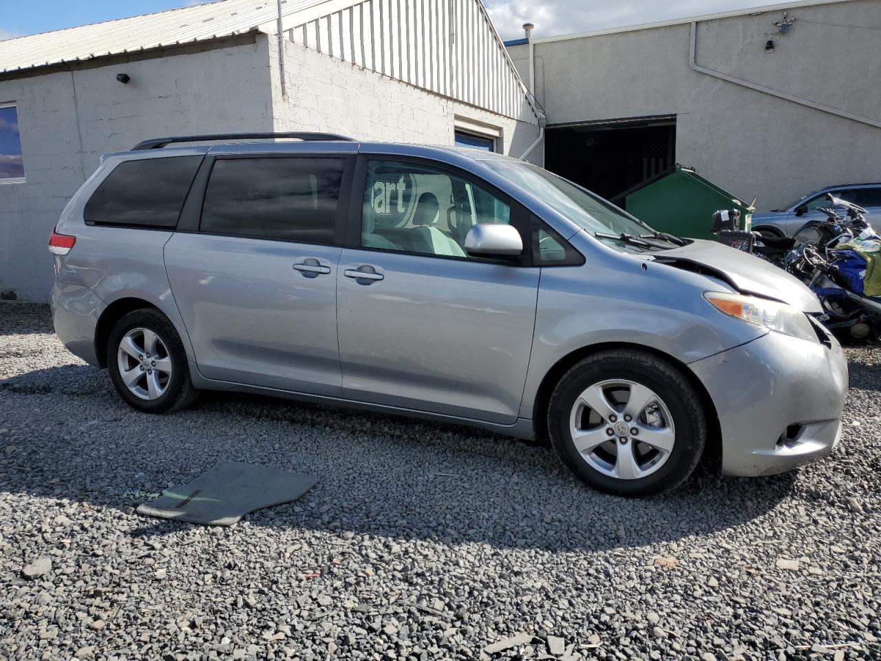 Lot #3275635815 2011 TOYOTA SIENNA LE