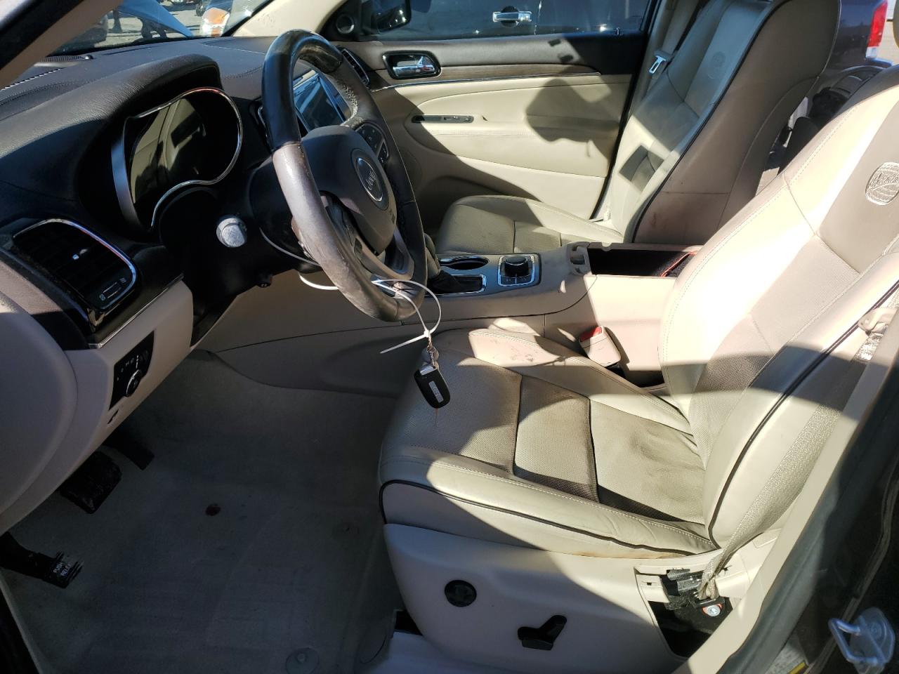 JEEP GRAND CHEROKEE OVERLAND