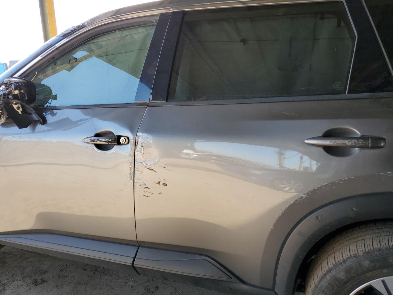 Lot #3309520587 2021 NISSAN ROGUE SV