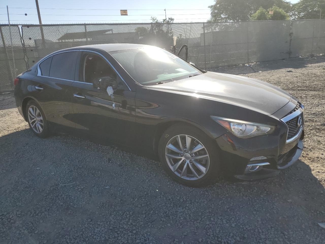 INFINITI Q50 BASE
