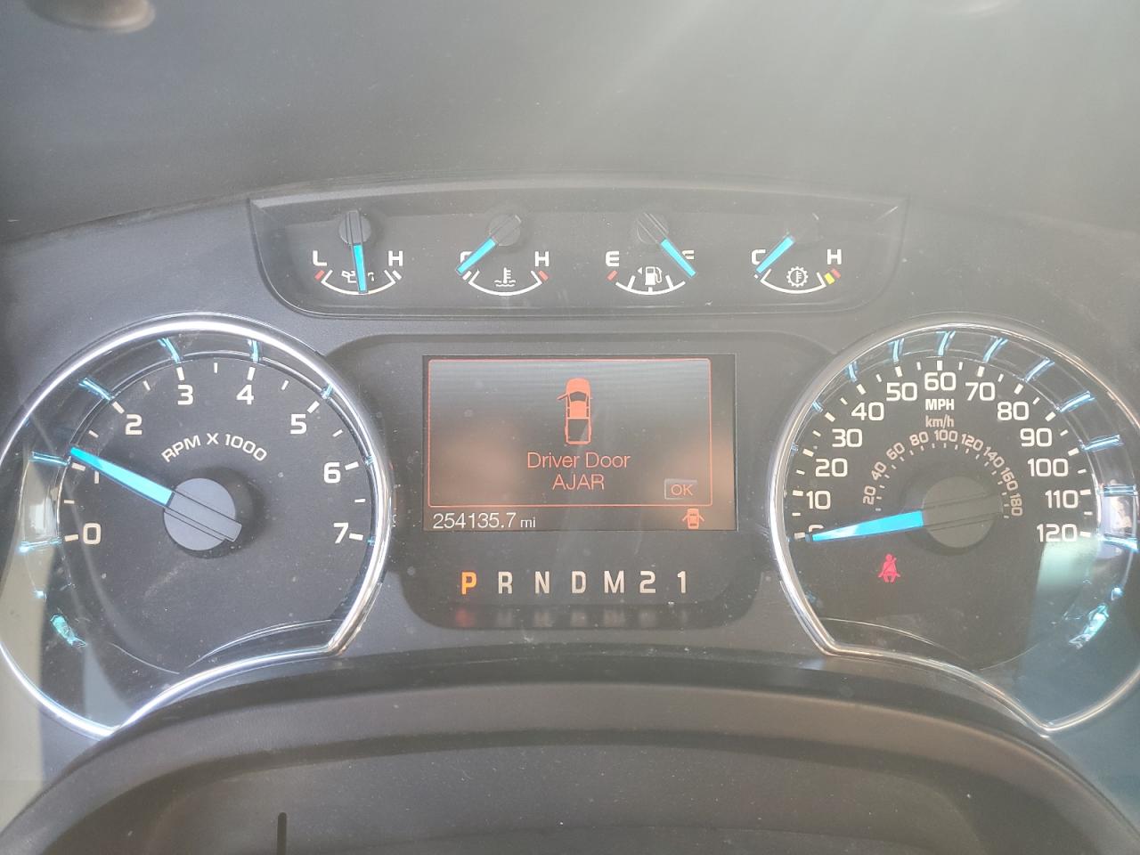 FORD F-150 SUPER CAB