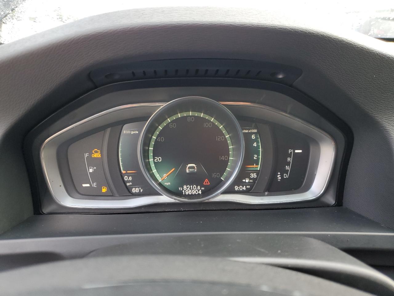 VOLVO V60 T5 DYNAMIC