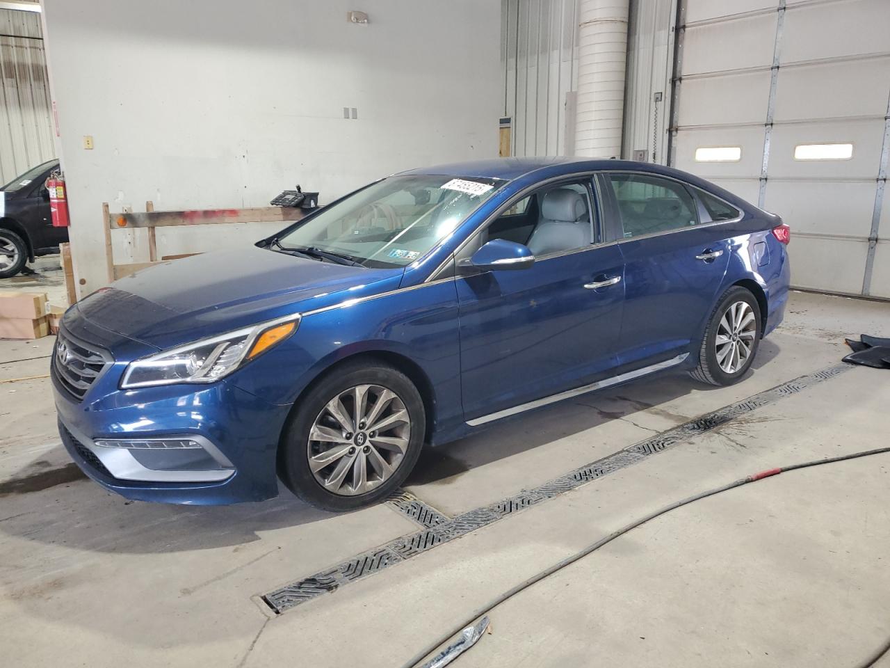 HYUNDAI SONATA SPORT