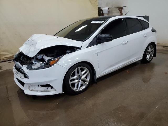 2015 FORD FOCUS SE - 1FADP3K21FL209659