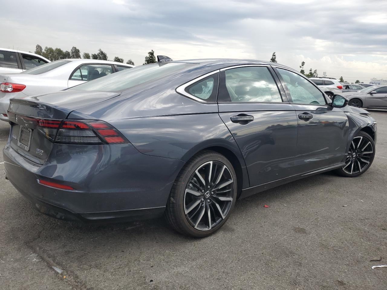 HONDA ACCORD TOURING HYBRID