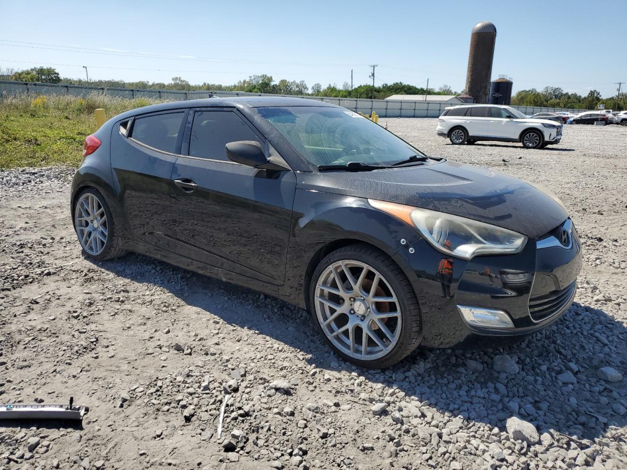 Lot #3297138495 2012 HYUNDAI VELOSTER