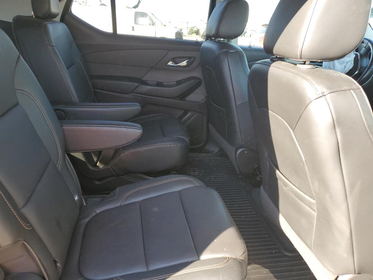 CHEVROLET TRAVERSE RS