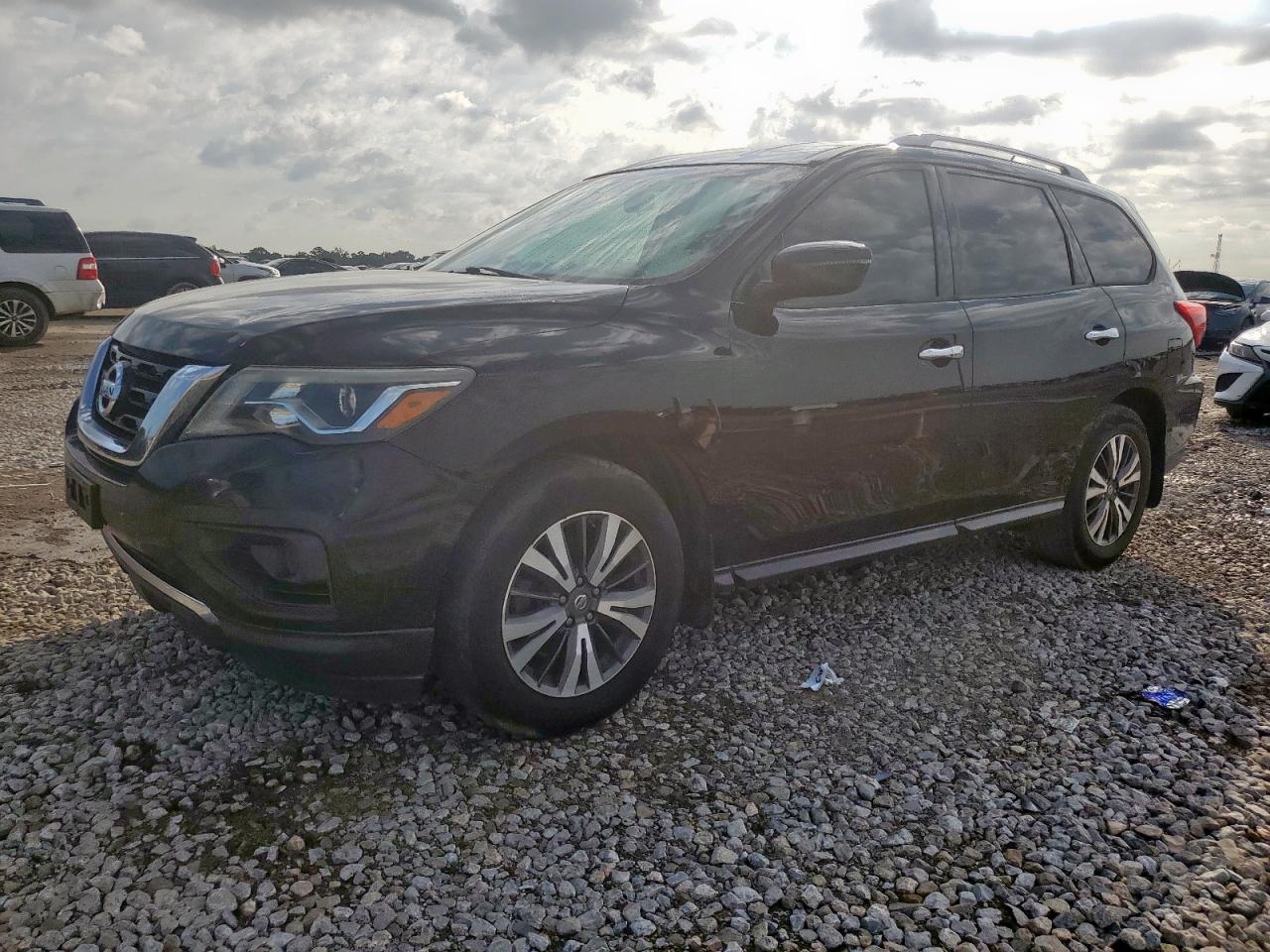 NISSAN PATHFINDER S