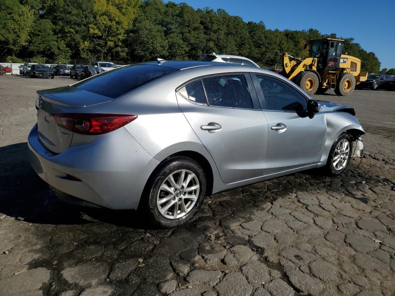 MAZDA 3 TOURING