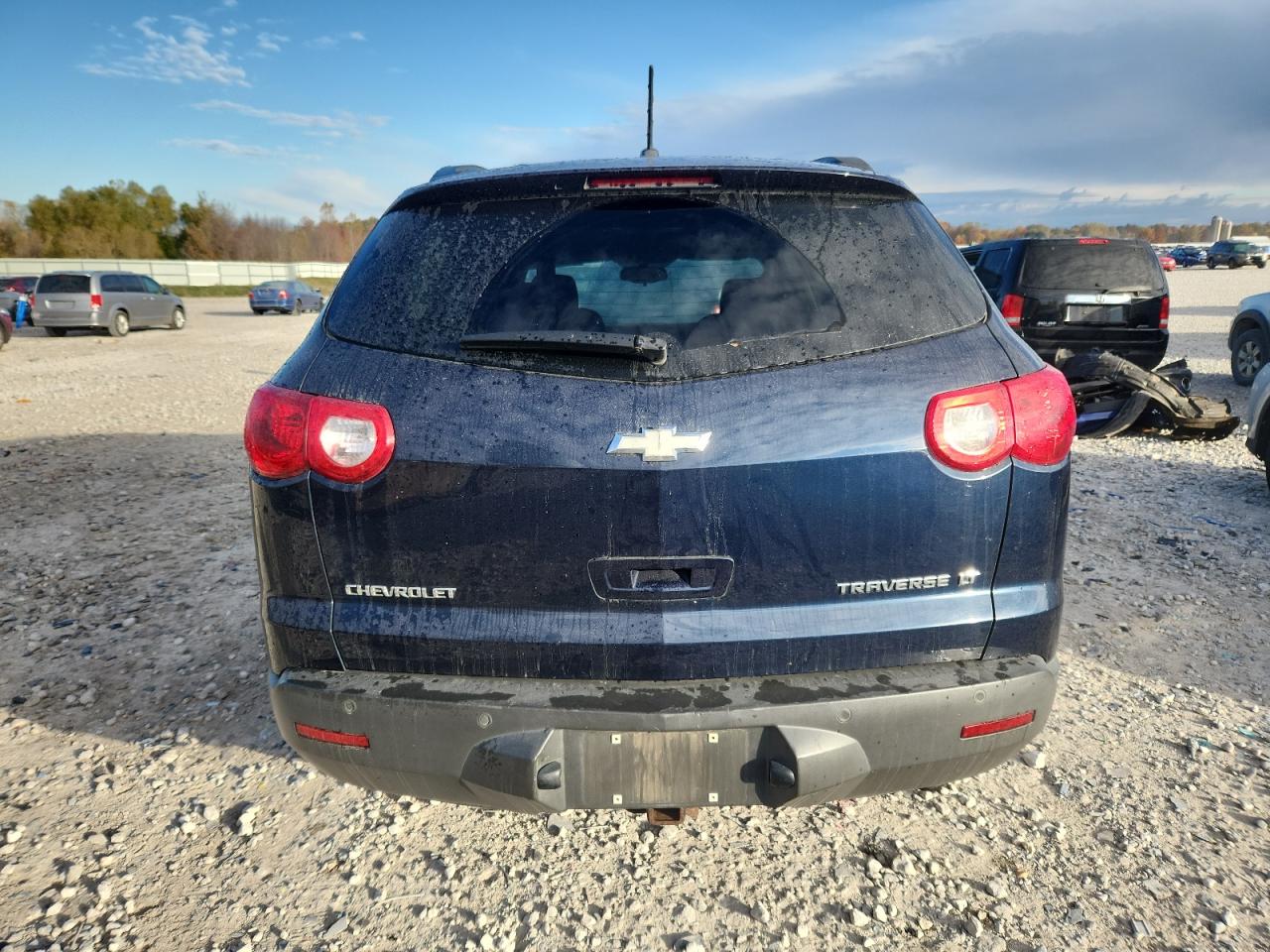 Lot #3282634076 2009 CHEVROLET TRAVERSE L