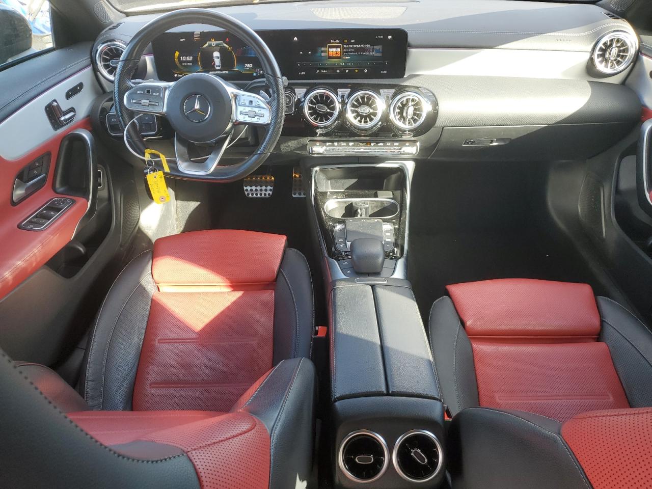 MERCEDES-BENZ CLA-CLASS AMG 35 4MATIC