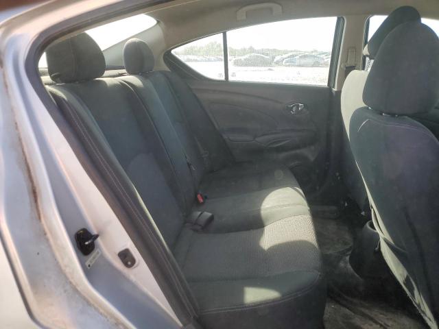 2018 NISSAN VERSA S 3N1CN7AP6JK414335