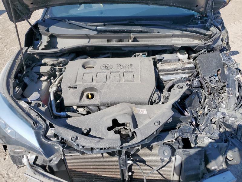 2021 TOYOTA C-HR XLE #3304656909