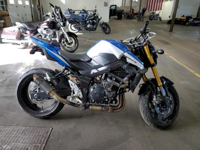 Global Auto Auctions: 2015 SUZUKI GSX-S750