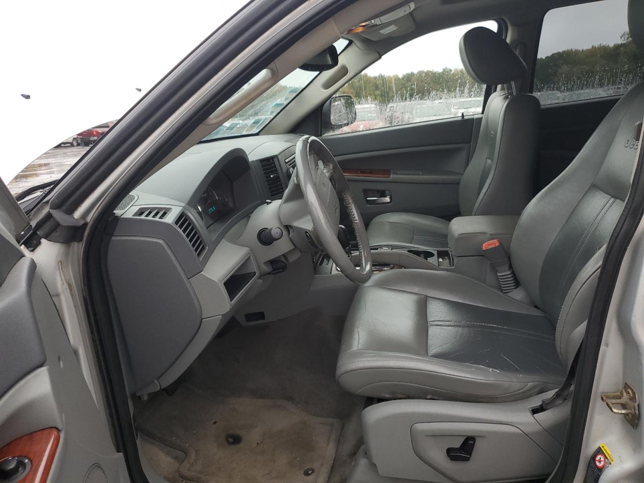 Lot #3301749330 2005 JEEP GRAND CHEROKEE LIMITED