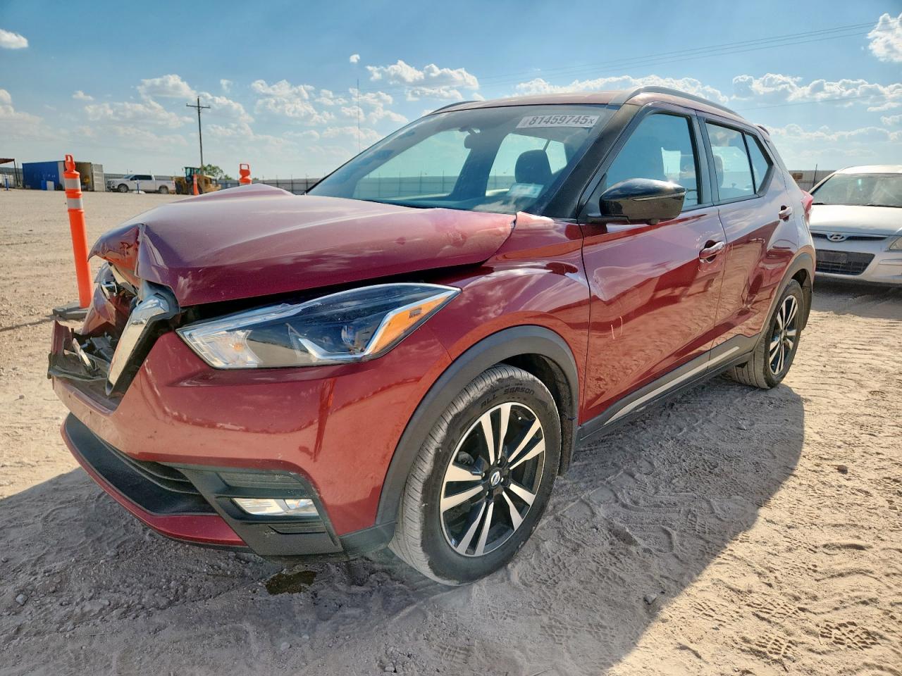 NISSAN KICKS S