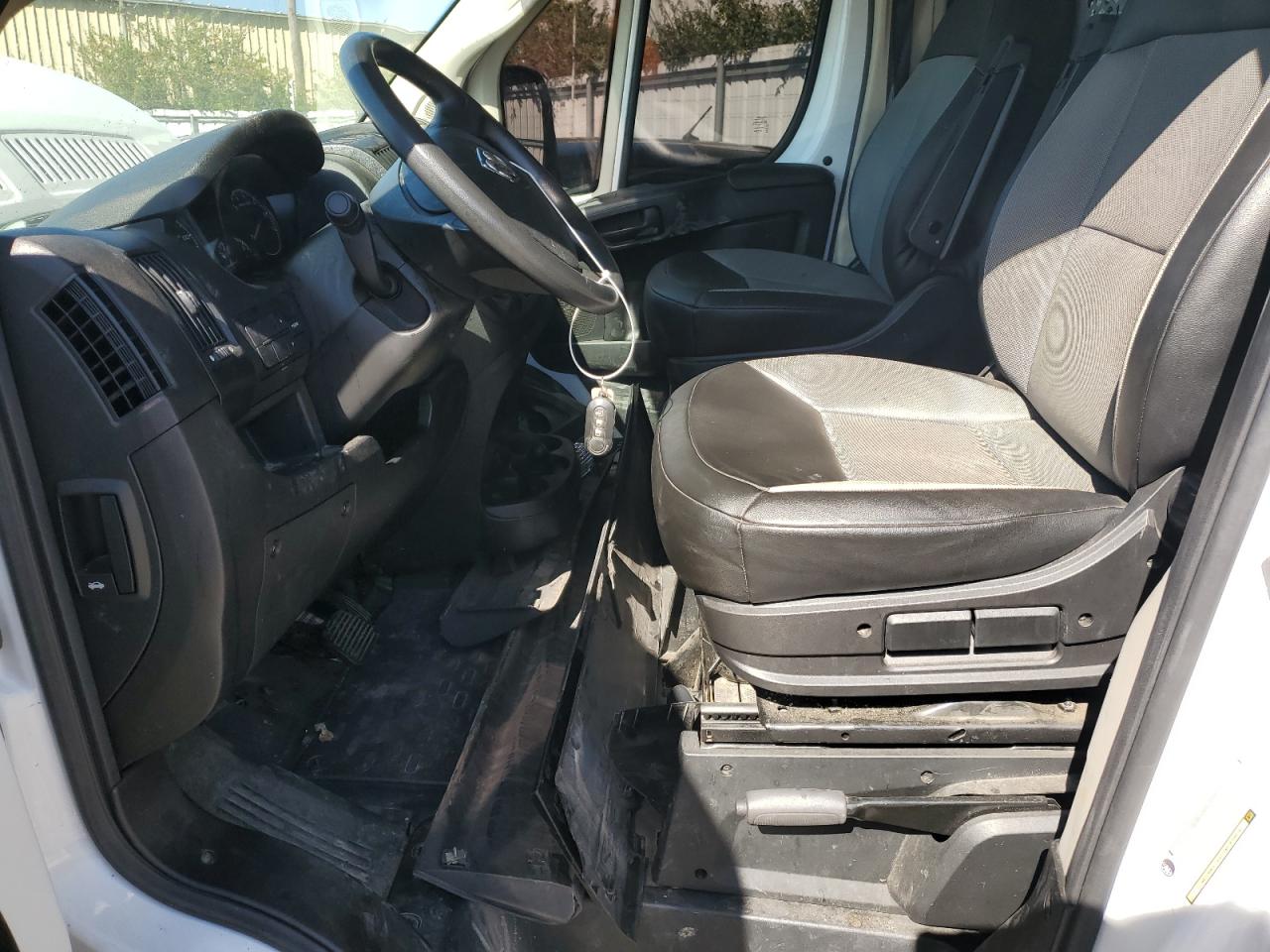 RAM PROMASTER 1500 STANDARD